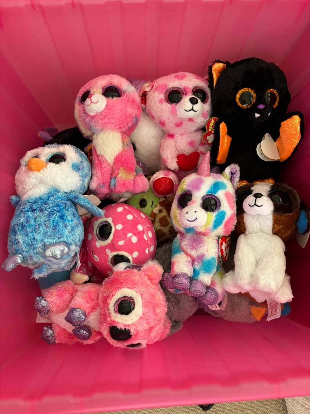 Bundle of 7 Beanie Ballz & 8 Beanie Babies most w/tags (15 total)